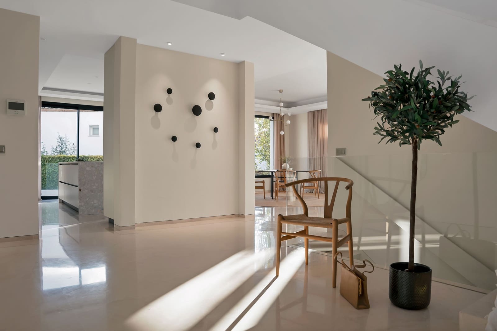 6 bedroom Villa for sale in Marbella with pool - € 3,950,000 (Ref: 9612002)