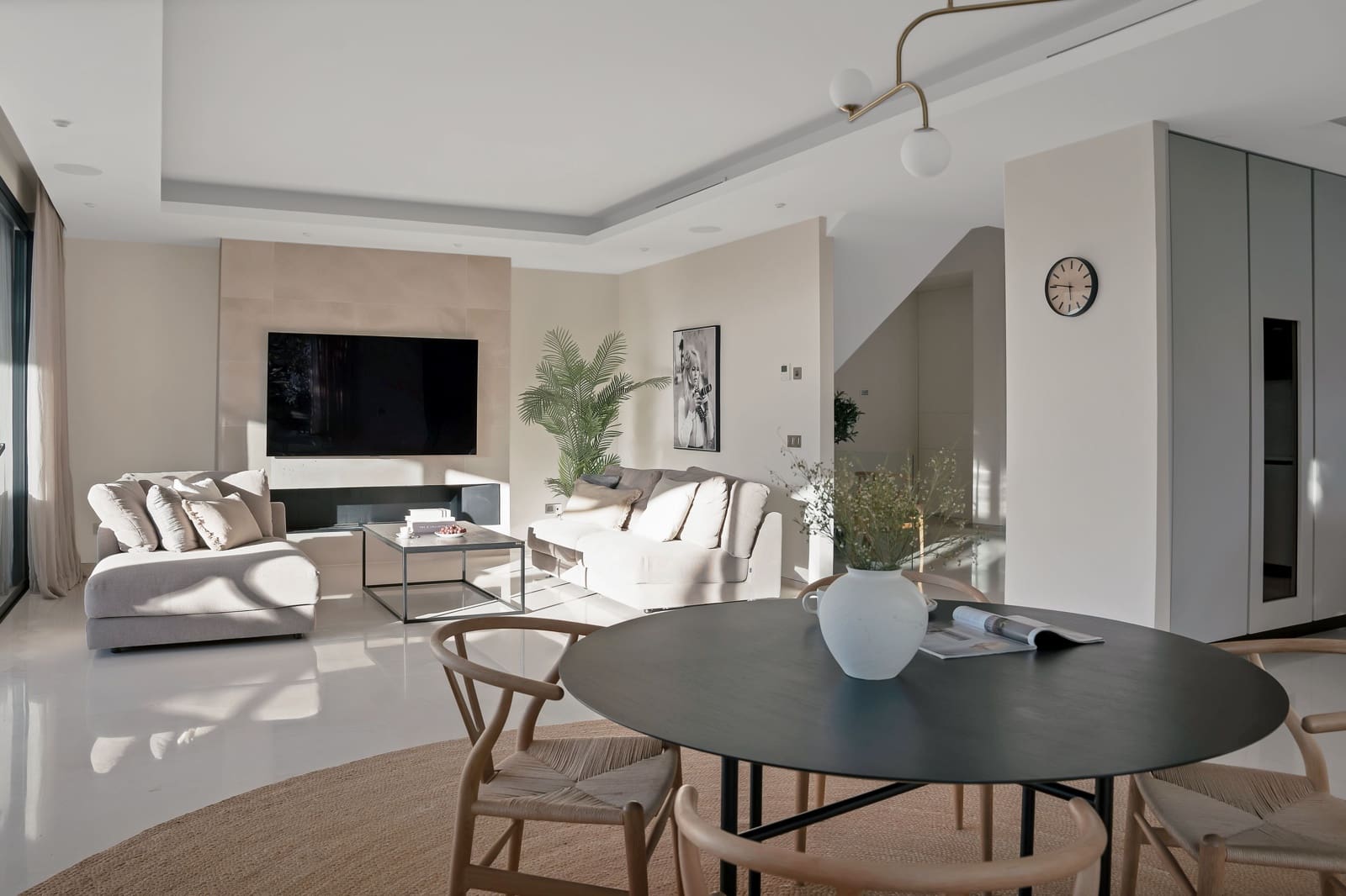 6 bedroom Villa for sale in Marbella with pool - € 3,950,000 (Ref: 9612002)