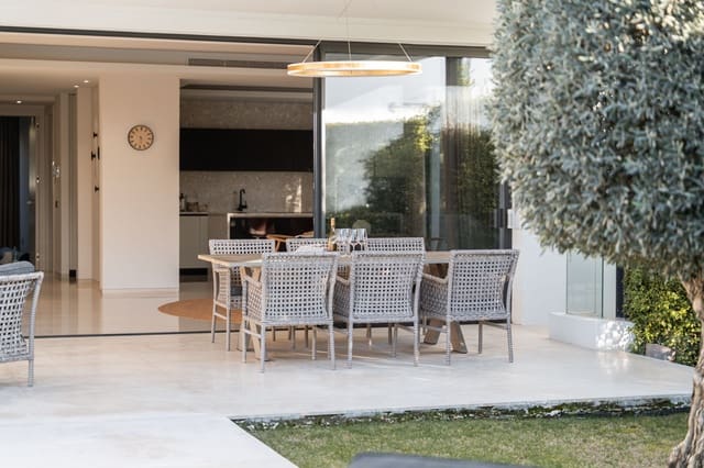 6 camera da letto Villa in vendita in Lomas De Marbella, Marbella con piscina - 3.950.000 € (Rif: 9612002)