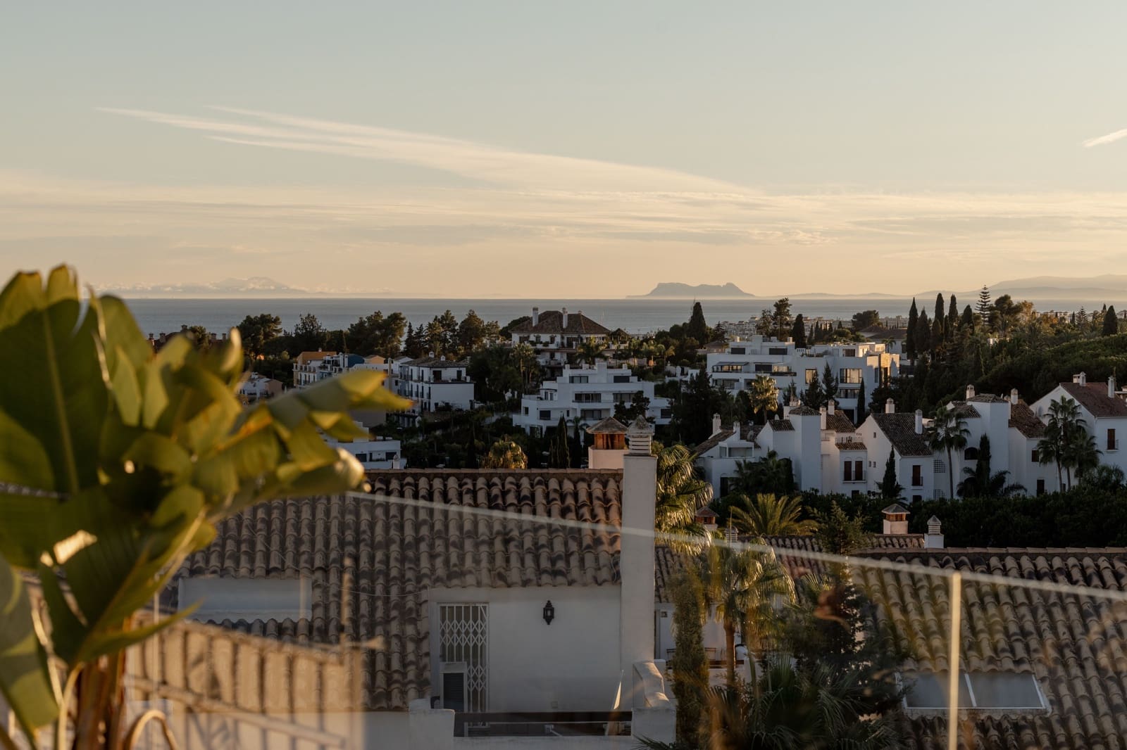 6 bedroom Villa for sale in Marbella with pool - € 3,950,000 (Ref: 9612002)