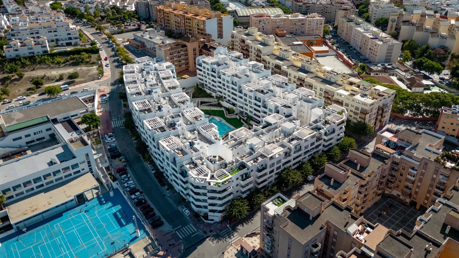 4 soveværelse Lejlighed til salg i Estepona med swimmingpool - € 695.000 (Ref: 9614536)