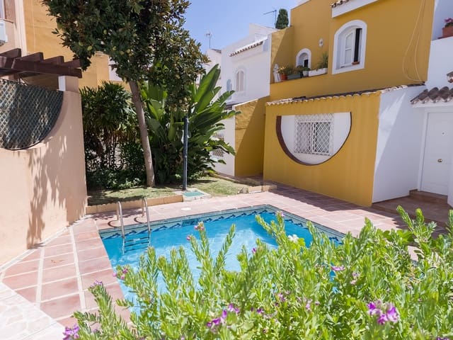 4 slaapkamer Huis te koop in Rodeo Alto - Guadaiza - La Campana, Marbella met zwembad - € 500.000 (Ref: 9618678)