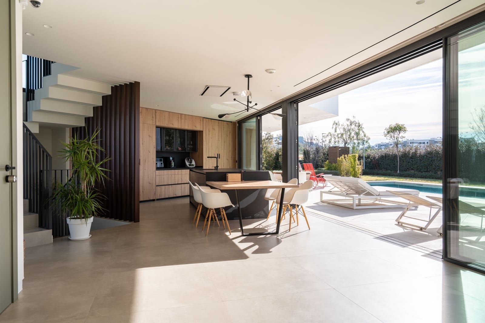 3 soveværelse Byhus til salg i Malaga by med swimmingpool - € 3.000.000 (Ref: 9618679)