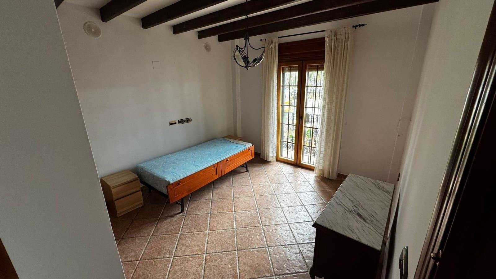 5 bedroom Villa for sale in Mijas Costa with pool - € 1,200,000 (Ref: 9624056)