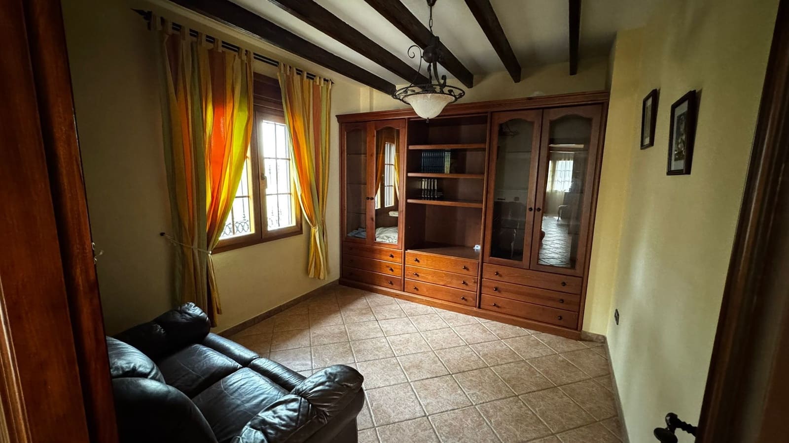 5 bedroom Villa for sale in Mijas Costa with pool - € 1,200,000 (Ref: 9624056)