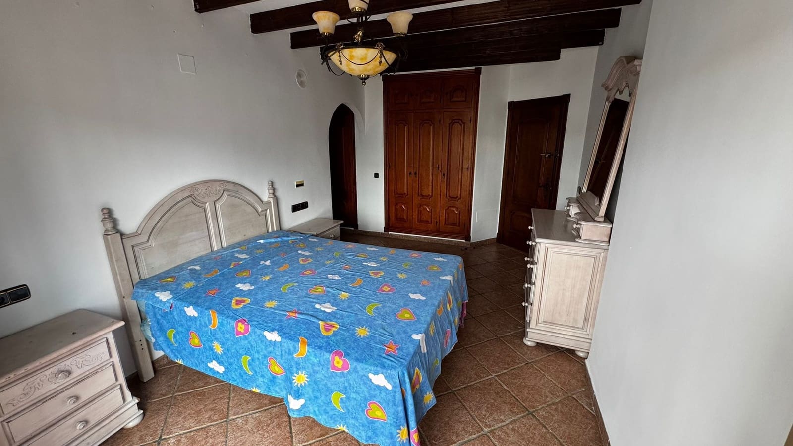 5 bedroom Villa for sale in Mijas Costa with pool - € 1,200,000 (Ref: 9624056)