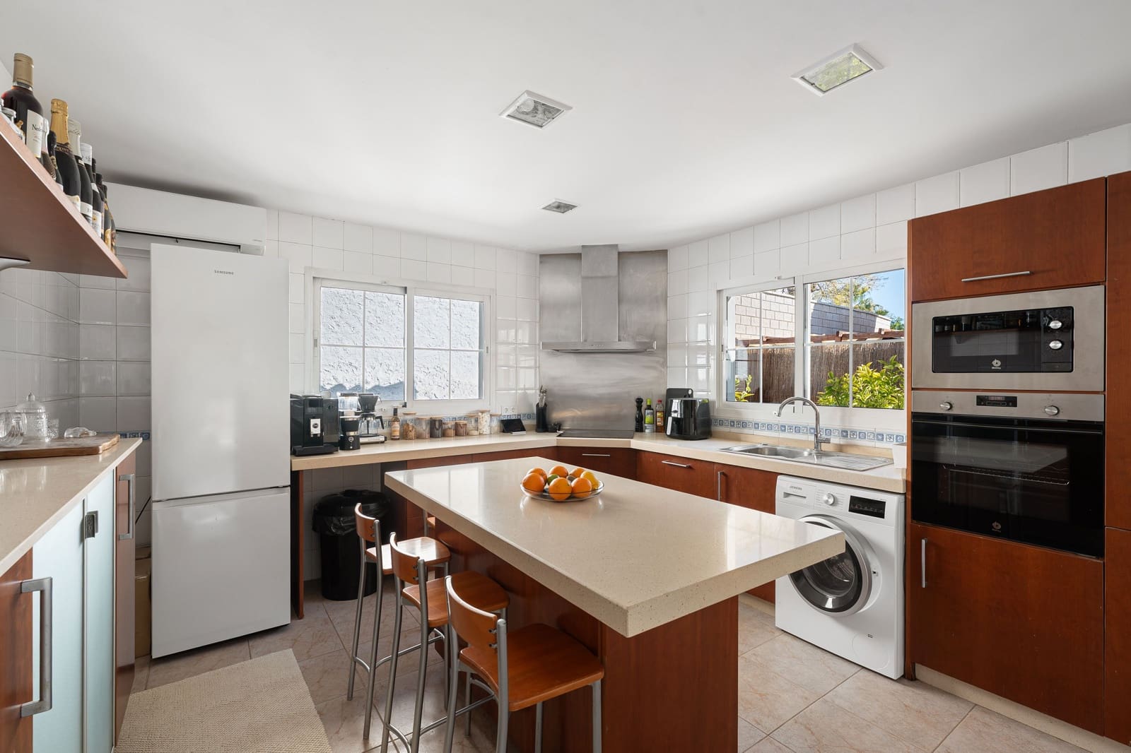 4 soveværelse Byhus til salg i Mijas med swimmingpool - € 1.095.000 (Ref: 9624198)