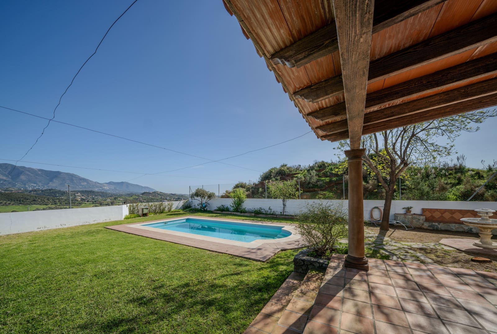 4 slaapkamer Huis te koop in Mijas Costa met zwembad - € 890.000 (Ref: 9626534)