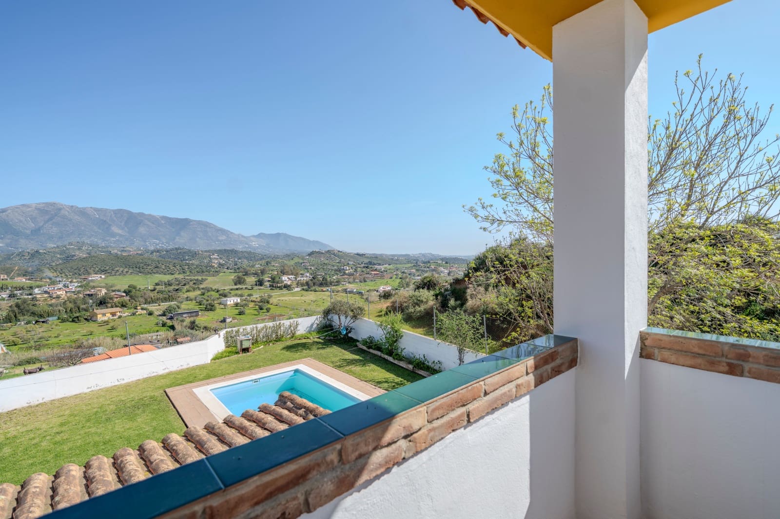 4 slaapkamer Huis te koop in Mijas Costa met zwembad - € 890.000 (Ref: 9626534)