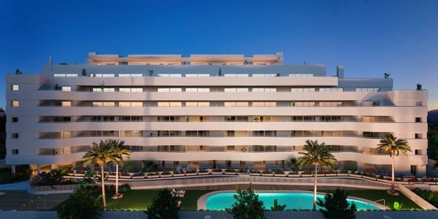 2 soveværelse Lejlighed til salg i Vélez-Málaga med swimmingpool - € 391.000 (Ref: 9626537)