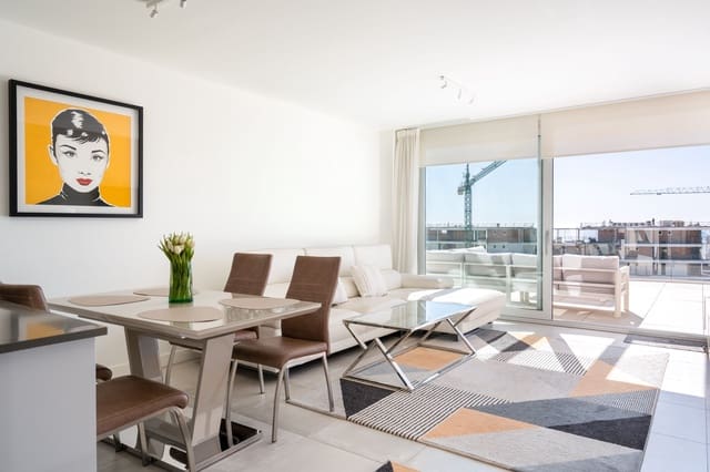 3 chambre Appartement à vendre à Las Gaviotas  - Carvajal, Fuengirola avec piscine - 945 000 € (Ref: 9631436)