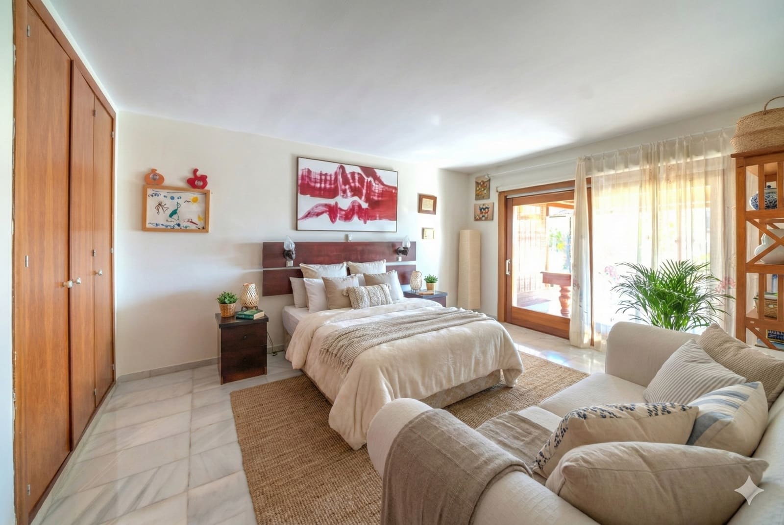 Chalet de 7 habitaciones en Marbella en venta con piscina - 2.650.000 € (Ref: 9636210)