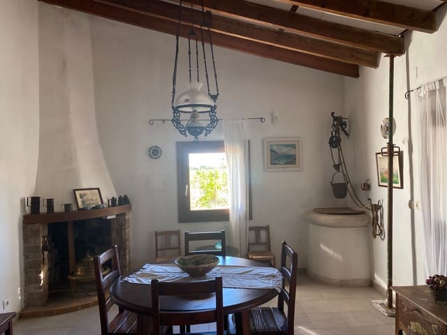 4 bedroom Townhouse for rent in Santa María del Camí with pool - € 5,000 (Ref: 9643664)