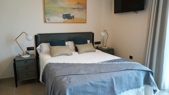 2 Zimmer Apartment zu verkaufen in Nerja mit Pool - 508.900 € (Ref: 9645788)