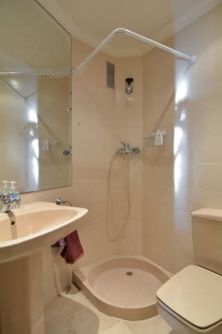 2 bedroom Apartment for rent in Portopi, Palma de Mallorca with pool - € 2,500 (Ref: 9645799)