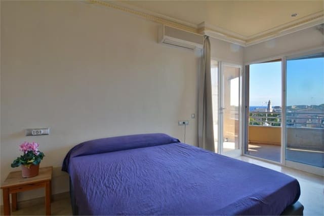 2 bedroom Apartment for rent in Portopi, Palma de Mallorca with pool - € 2,500 (Ref: 9645799)