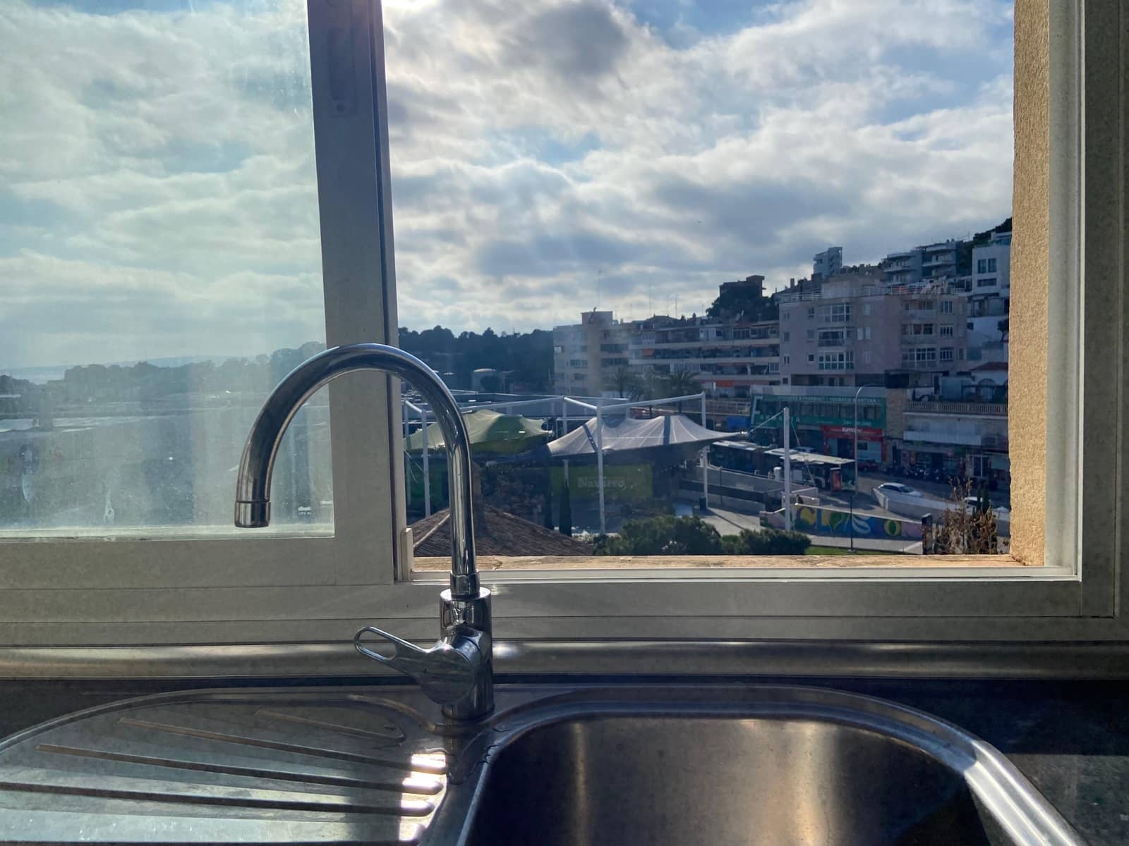 2 bedroom Apartment for rent in Palma de Mallorca with pool garage - € 2,750 (Ref: 9645799)