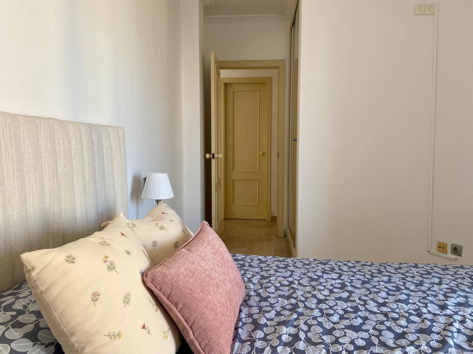 2 bedroom Apartment for rent in Palma de Mallorca with pool garage - € 2,750 (Ref: 9645799)
