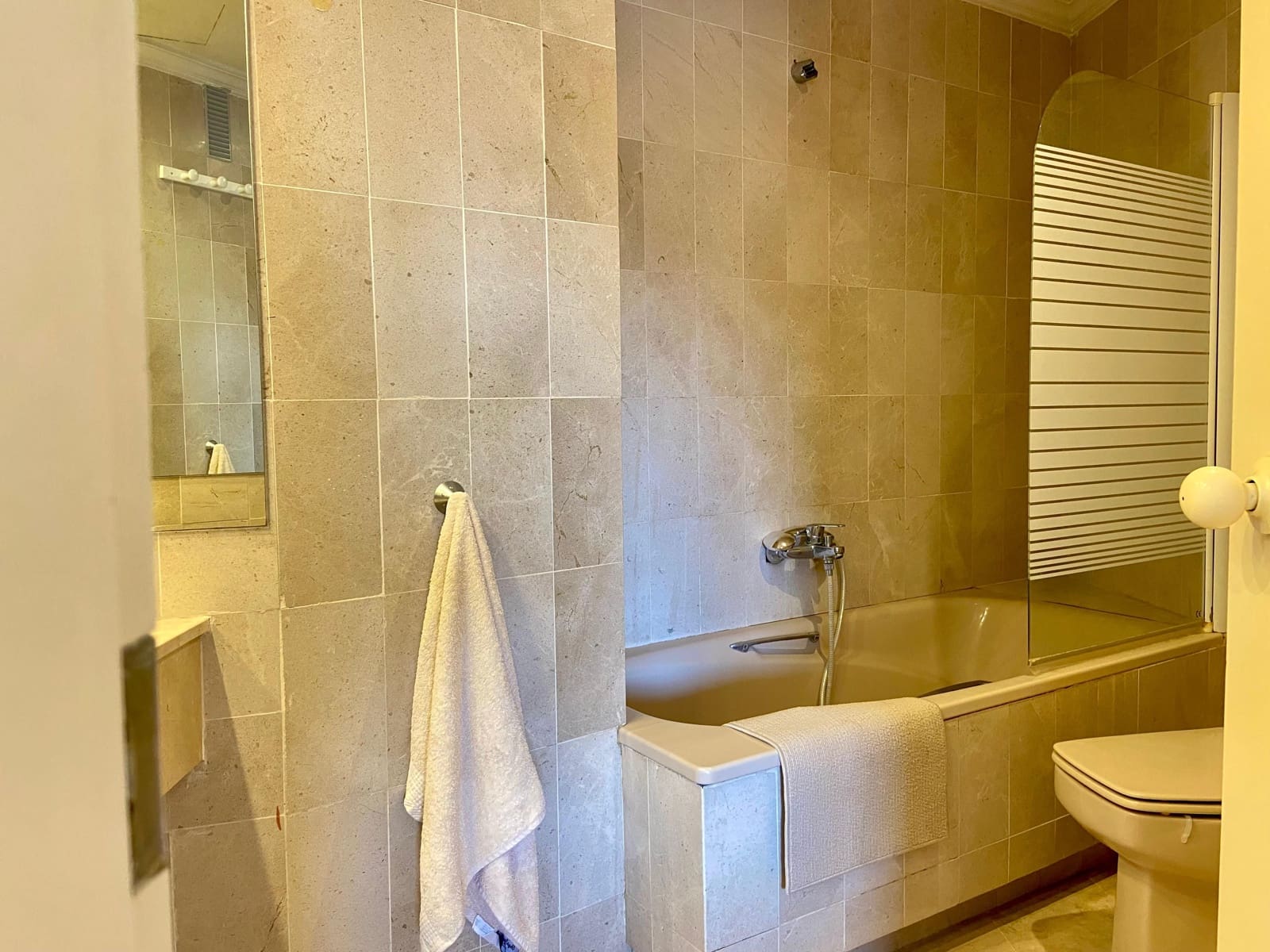 2 bedroom Apartment for rent in Palma de Mallorca with pool garage - € 2,750 (Ref: 9645799)