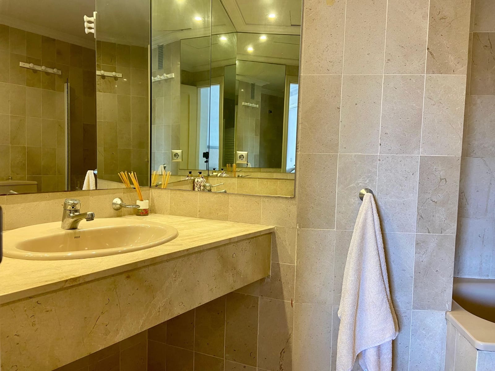 2 bedroom Apartment for rent in Palma de Mallorca with pool garage - € 2,750 (Ref: 9645799)