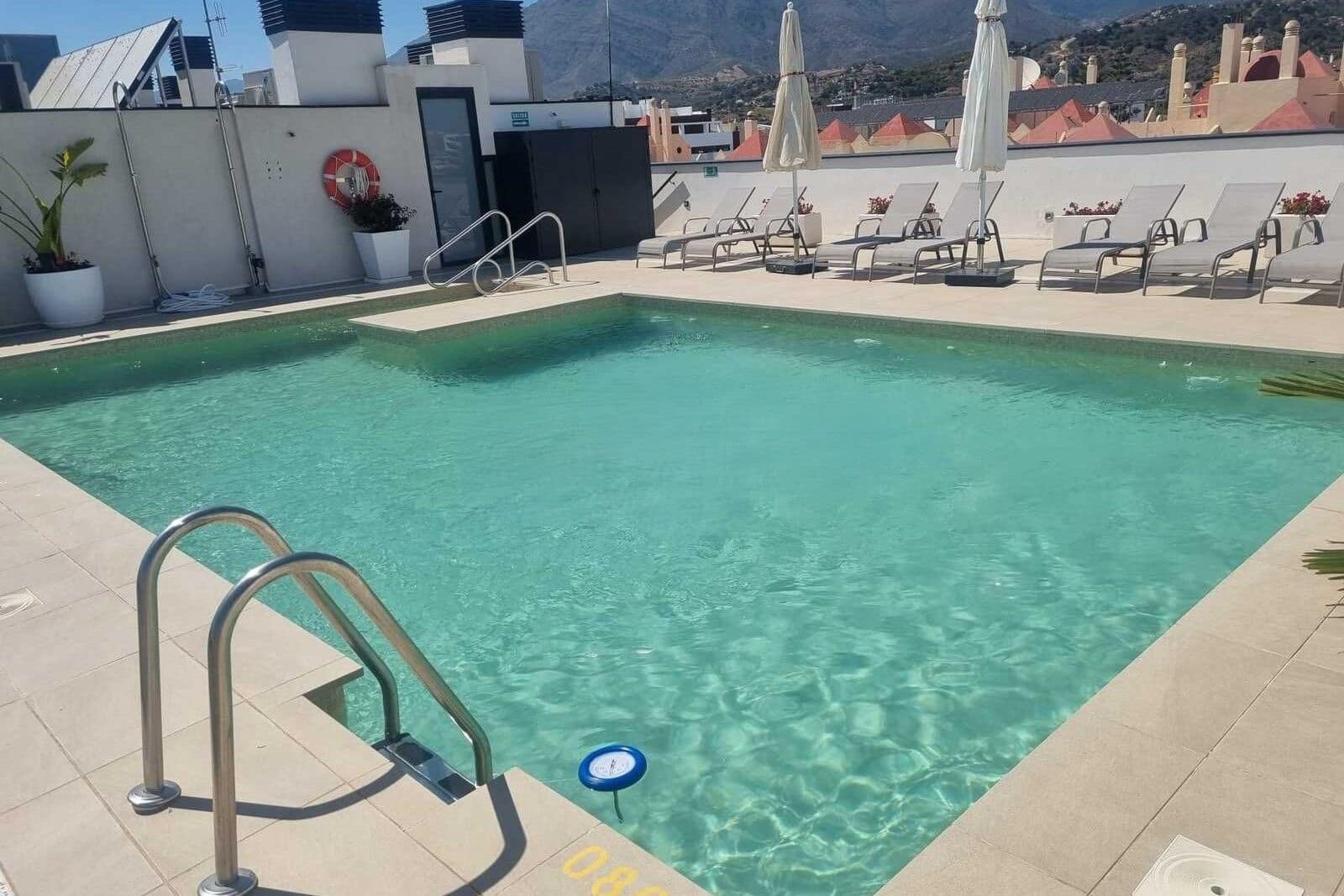 3 slaapkamer Penthouse te koop in Estepona - € 1.770.000 (Ref: 9646187)