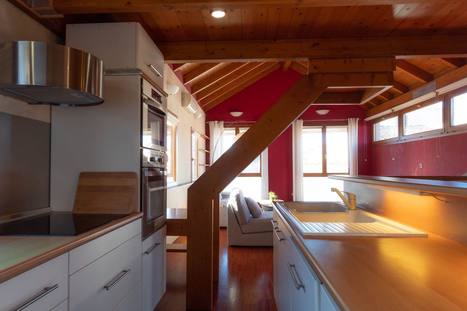 2 bedroom Penthouse for rent in Palma de Mallorca - € 1,700 (Ref: 9651051)