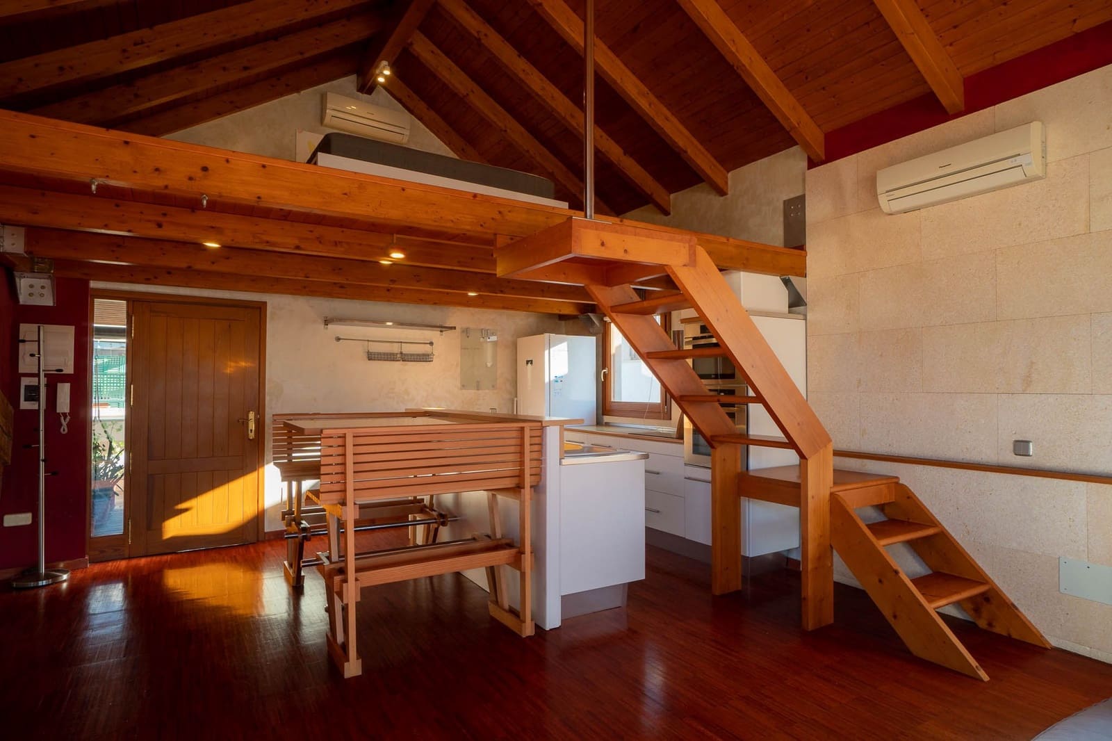 2 bedroom Penthouse for rent in Palma de Mallorca - € 1,700 (Ref: 9651051)