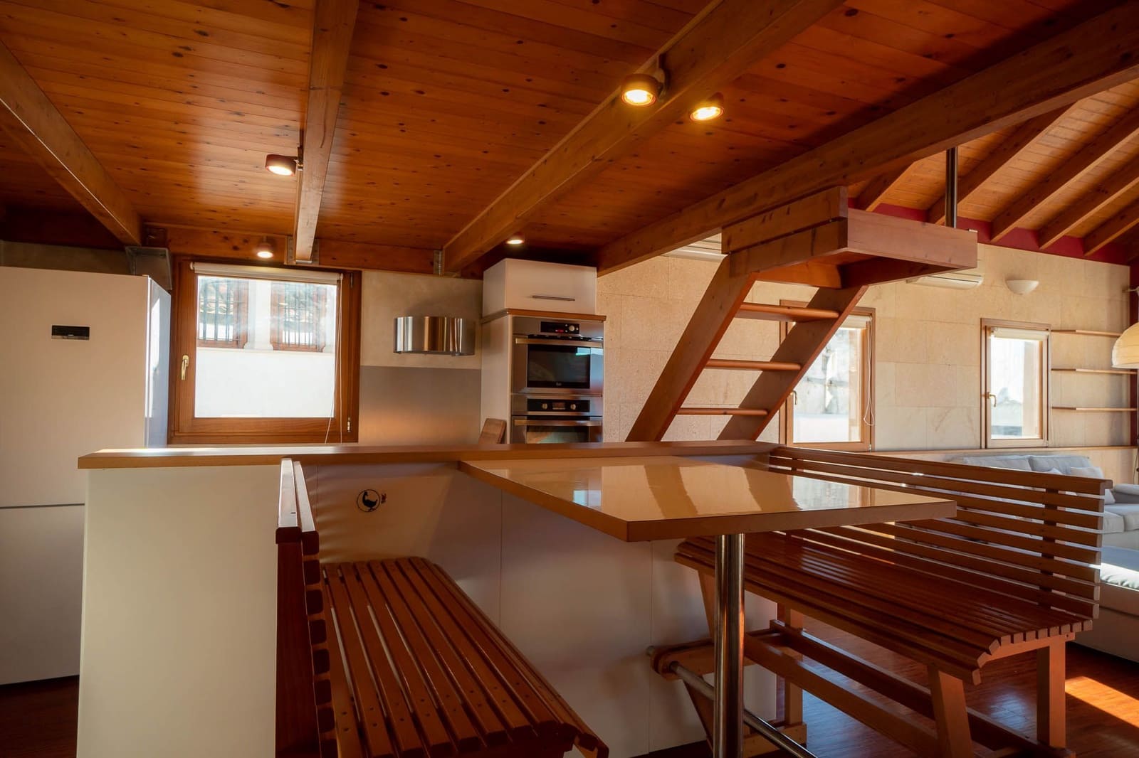 2 bedroom Penthouse for rent in Palma de Mallorca - € 1,700 (Ref: 9651051)