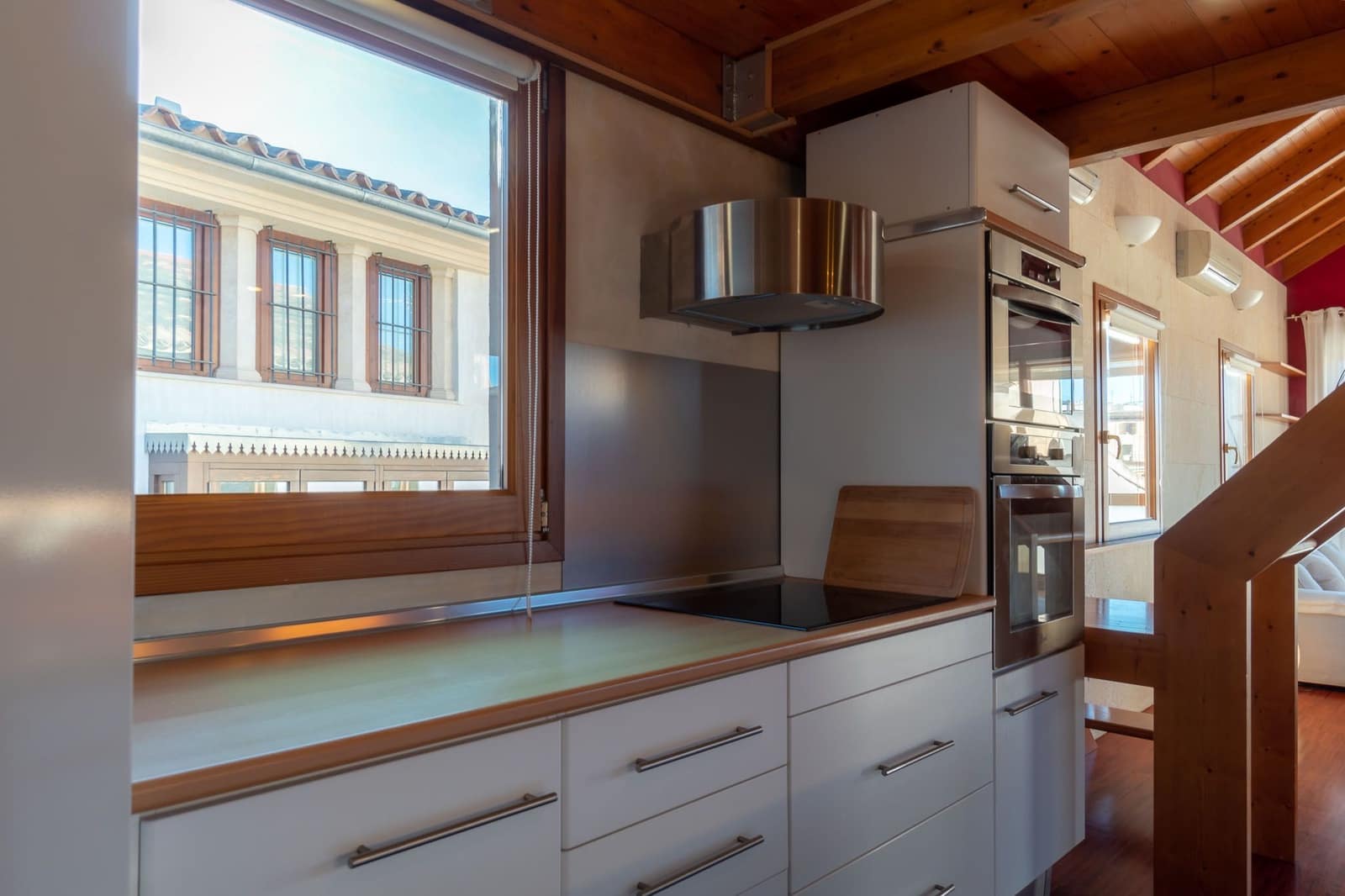 2 bedroom Penthouse for rent in Palma de Mallorca - € 1,700 (Ref: 9651051)
