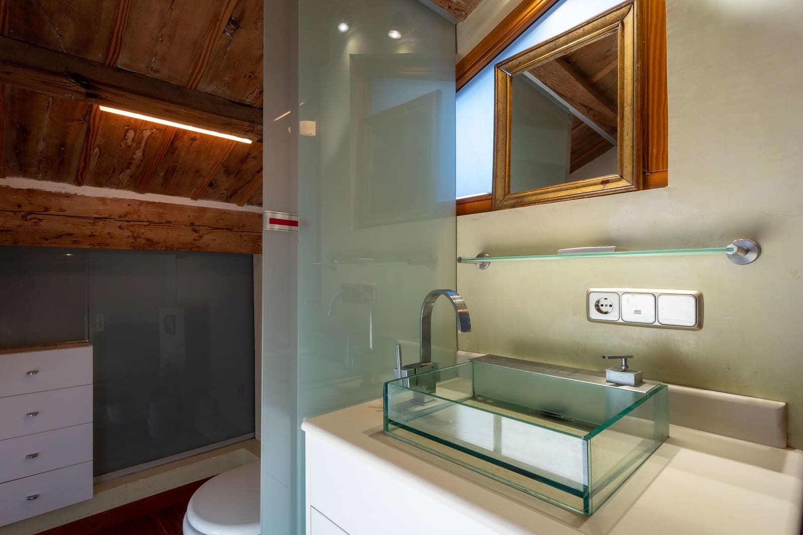 2 bedroom Penthouse for rent in Palma de Mallorca - € 1,700 (Ref: 9651051)