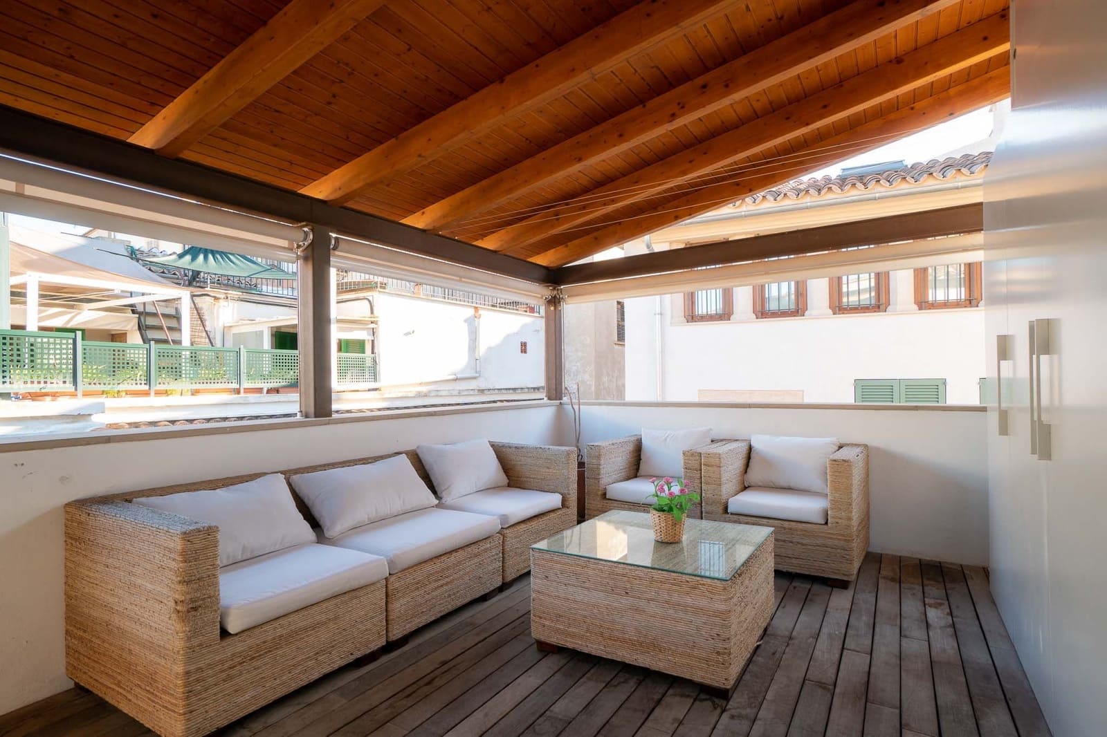 2 bedroom Penthouse for rent in Palma de Mallorca - € 1,700 (Ref: 9651051)