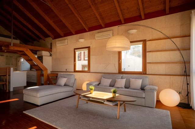 2 bedroom Penthouse for rent in Sant Nicolau, Palma de Mallorca - € 1,700 (Ref: 9651051)