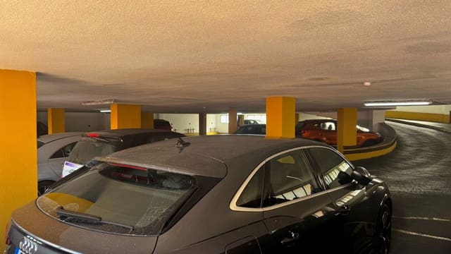 Casa em Banda para venda em Ensanche Centro, Málaga cidade - 55 000 € (Ref: 9656704)