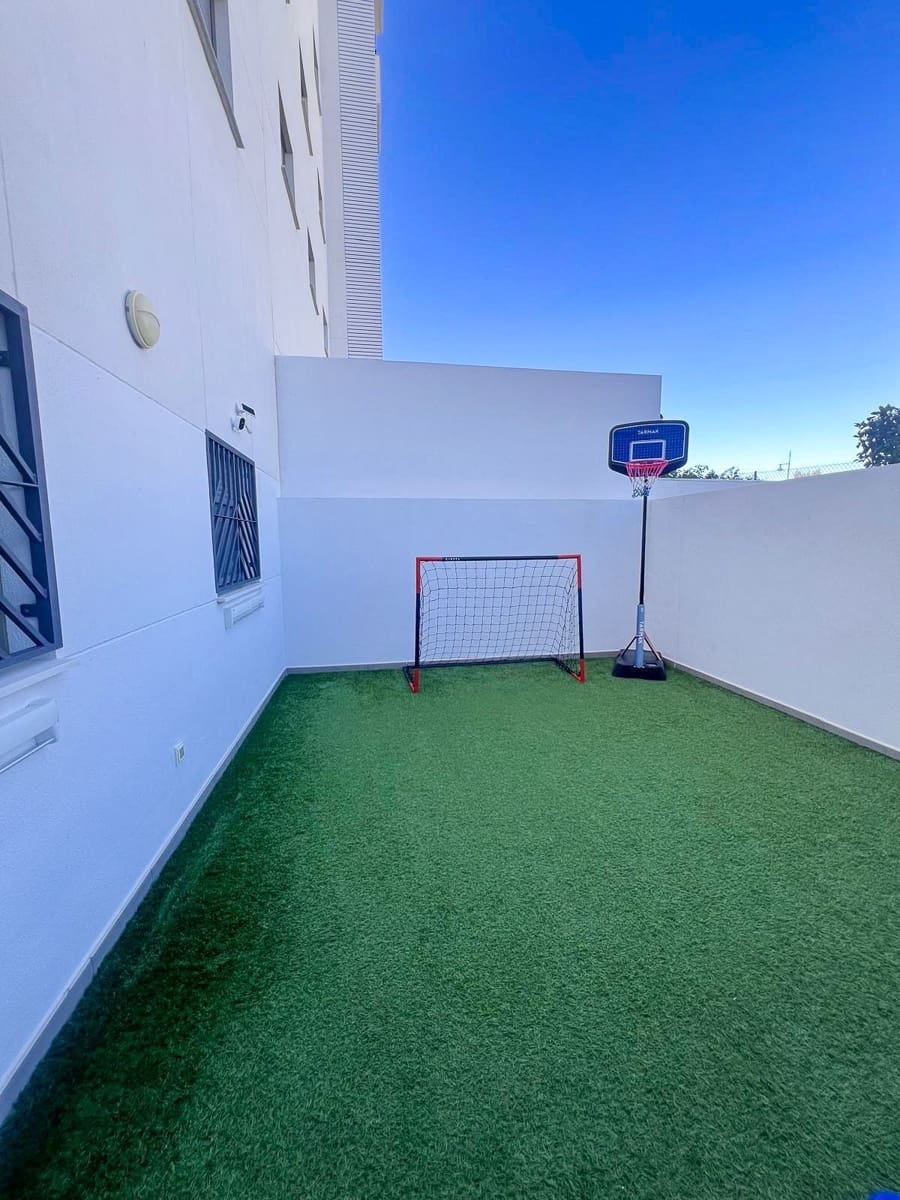 4 slaapkamer Huis te koop in Torremolinos met zwembad - € 850.000 (Ref: 9656882)