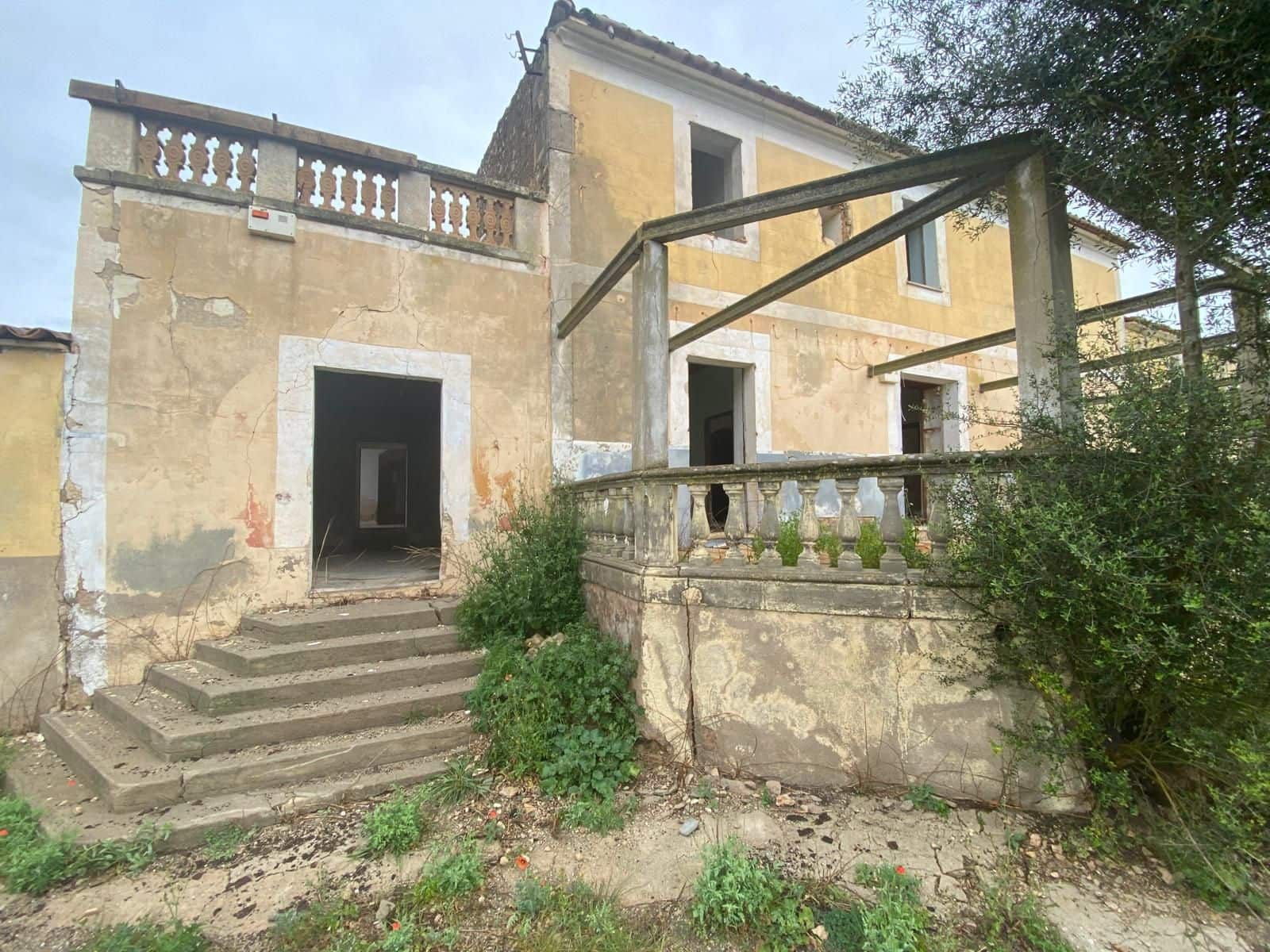 5 makuuhuone Omakotitalo myytävänä paikassa Petra - 2 000 000 € (Ref: 9656963)