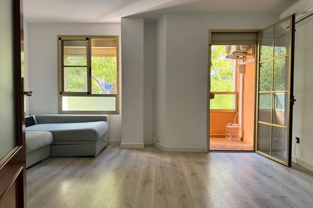 3 Zimmer Apartment zu verkaufen in Puerta Blanca, Málaga Stadt mit Pool - 499.000 € (Ref: 9658162)