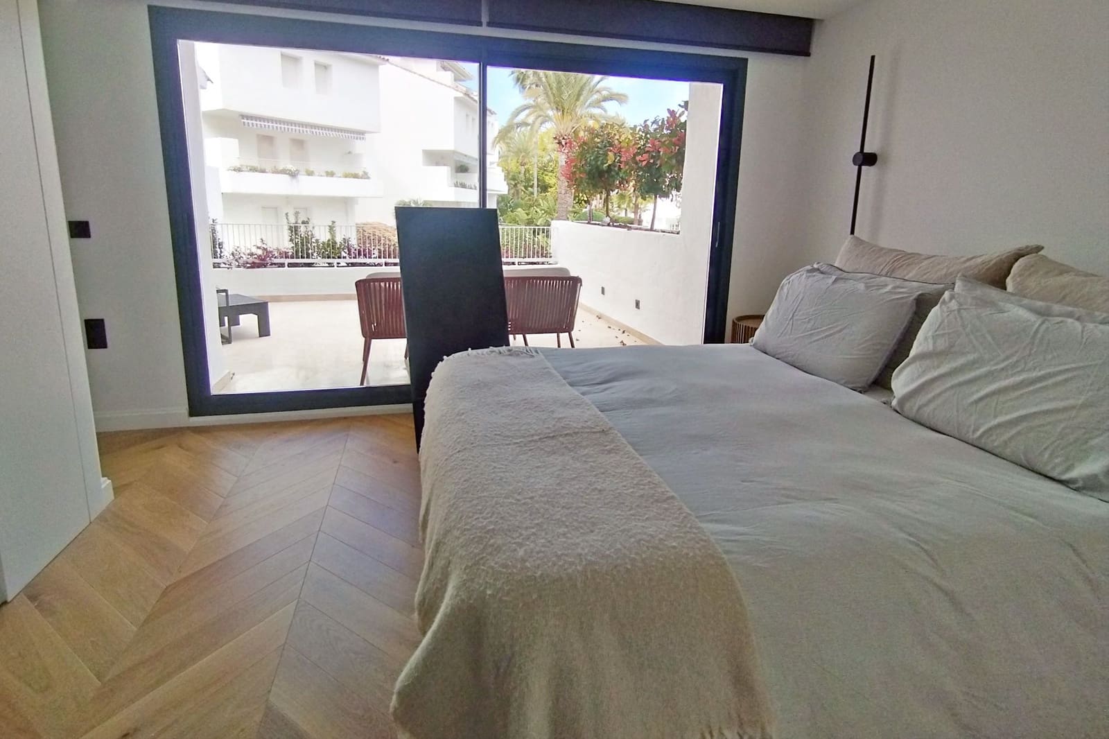 3 soveværelse Lejlighed til salg i Marbella med swimmingpool - € 1.375.000 (Ref: 9663256)