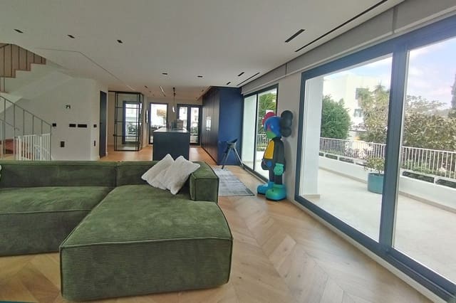 3 soveværelse Lejlighed til salg i Río Real, Marbella med swimmingpool - € 1.375.000 (Ref: 9663256)