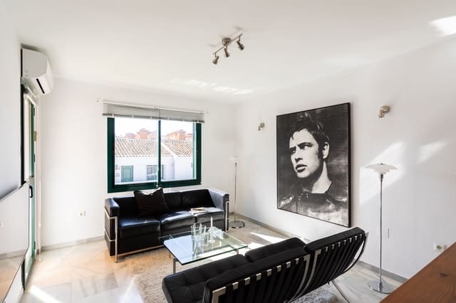 Apartamento de 2 habitaciones en Parque de la Paloma, Benalmádena en venta con piscina - 350.000 € (Ref: 9665154)