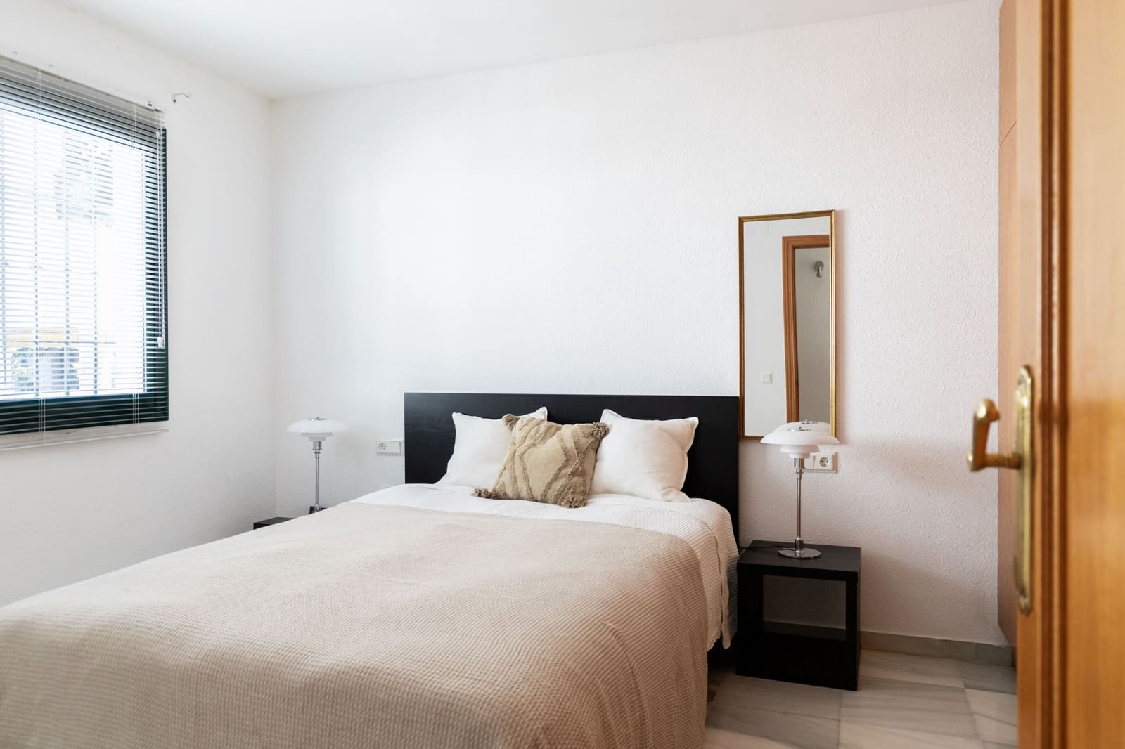 Apartamento de 2 habitaciones en Benalmádena en venta con piscina - 350.000 € (Ref: 9665154)