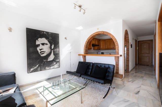 Apartamento de 2 habitaciones en Parque de la Paloma, Benalmádena en venta con piscina - 350.000 € (Ref: 9665154)