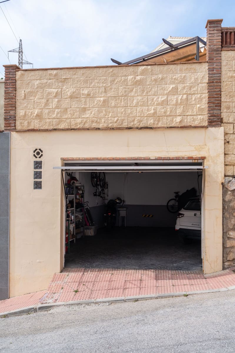 4 soveværelse Byhus til salg i Rincon de la Victoria med swimmingpool - € 650.000 (Ref: 9665155)