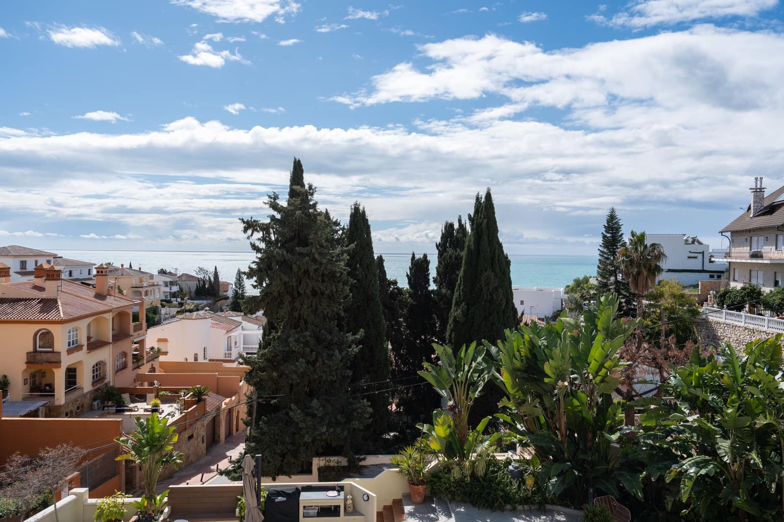 4 soveværelse Byhus til salg i Rincon de la Victoria med swimmingpool - € 650.000 (Ref: 9665155)