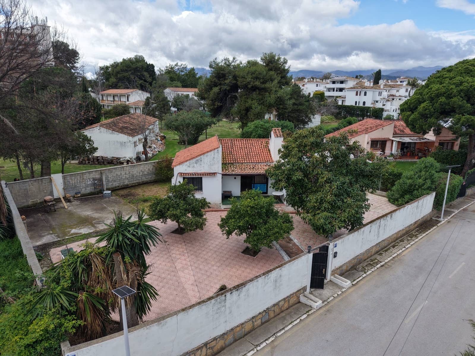 3 Zimmer Haus zu verkaufen in Estepona - 1.150.000 € (Ref: 9665652)