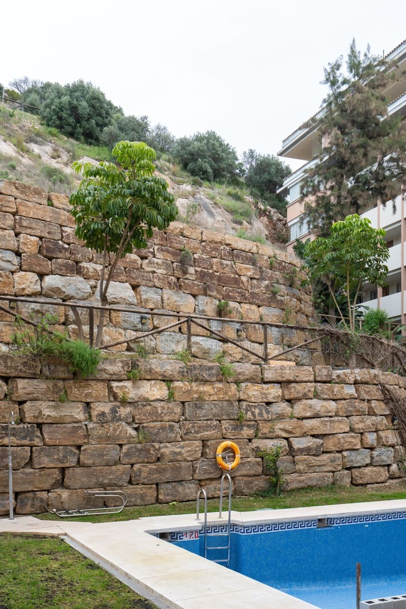 2 Zimmer Penthouse zu verkaufen in Fuengirola mit Pool - 380.000 € (Ref: 9669132)