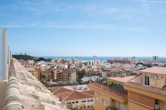 2 Zimmer Penthouse zu verkaufen in Los Pacos, Fuengirola mit Pool - 380.000 € (Ref: 9669132)