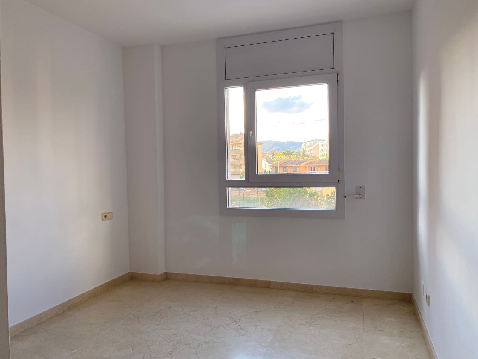 4 sypialnia Apartament do wynajęcia w Palma de Mallorca z basenem - 2 500 € (Ref: 9669585)
