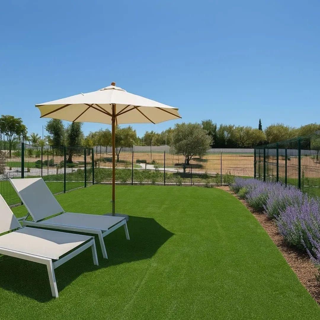 2 bedroom Apartment for sale in Estepona with pool - € 425,000 (Ref: 9672291)