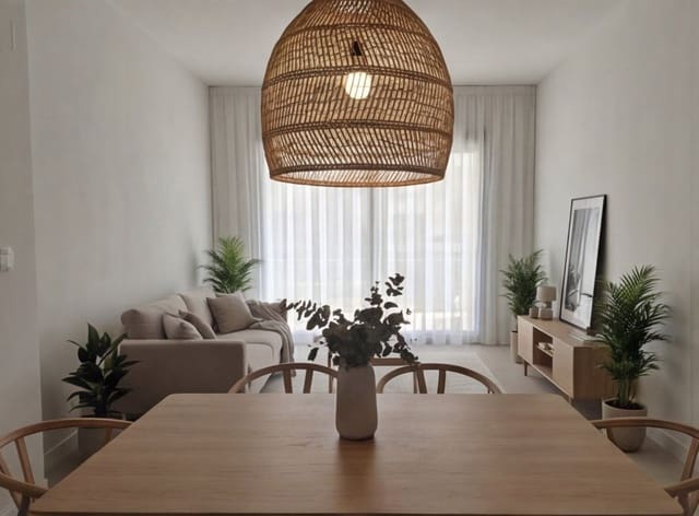 2 bedroom Apartment for sale in Centro, Estepona with pool - € 425,000 (Ref: 9672291)