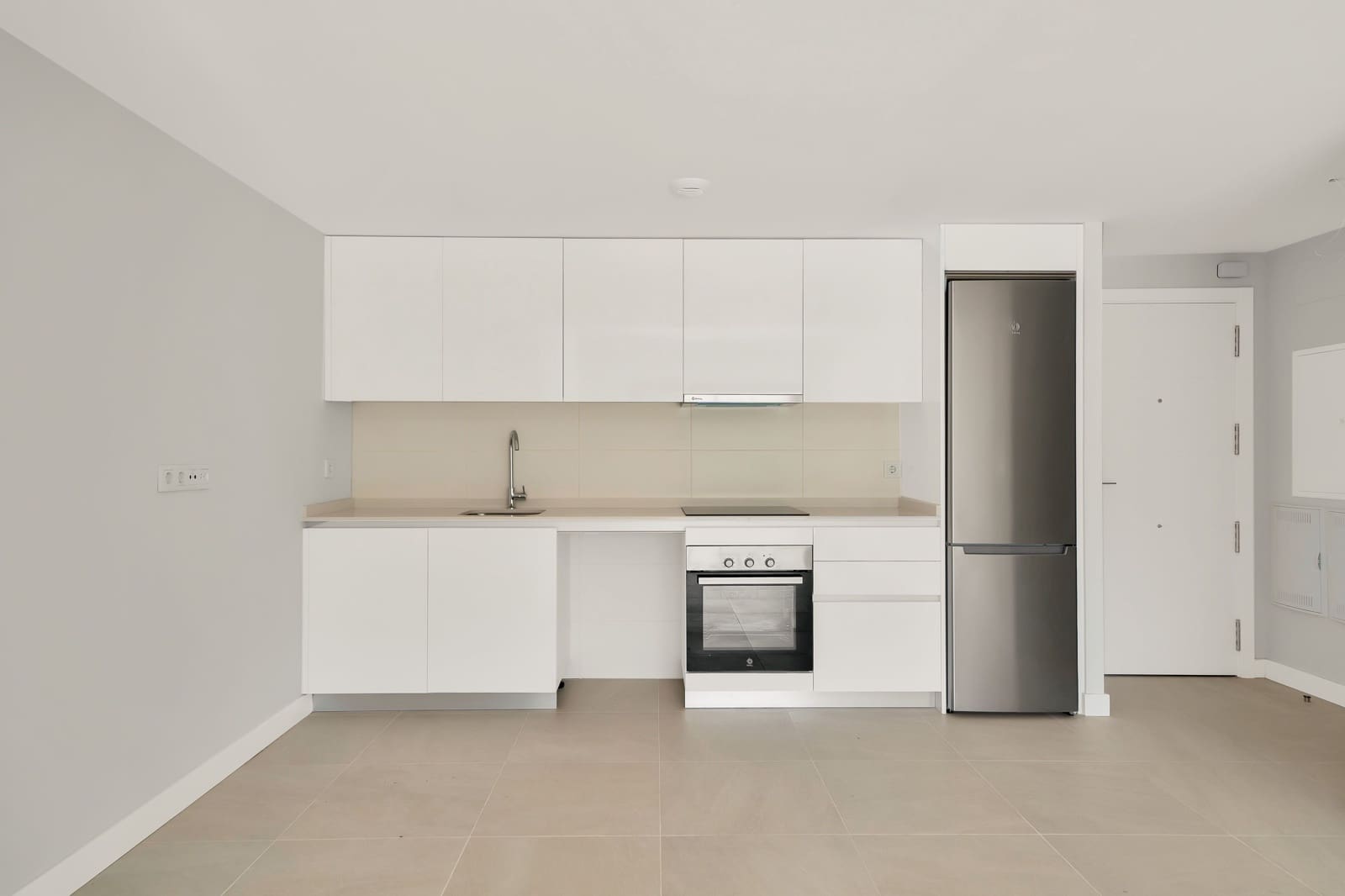 2 bedroom Apartment for sale in New Golden Mile with pool - € 399,000 (Ref: 9672291)